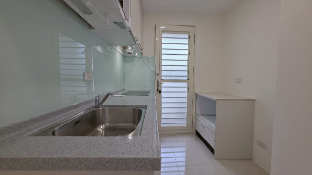 E156-蘆洲佳瑪商圈全新免整理兩房兩衛,新北市蘆洲區和平路