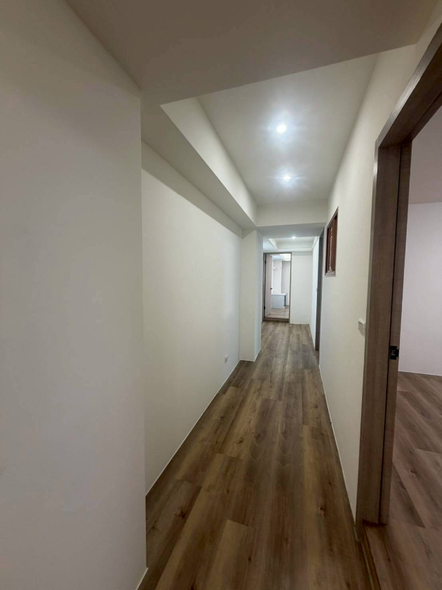 E134-民族商圈裝潢電梯頂佳,新北市蘆洲區民族路