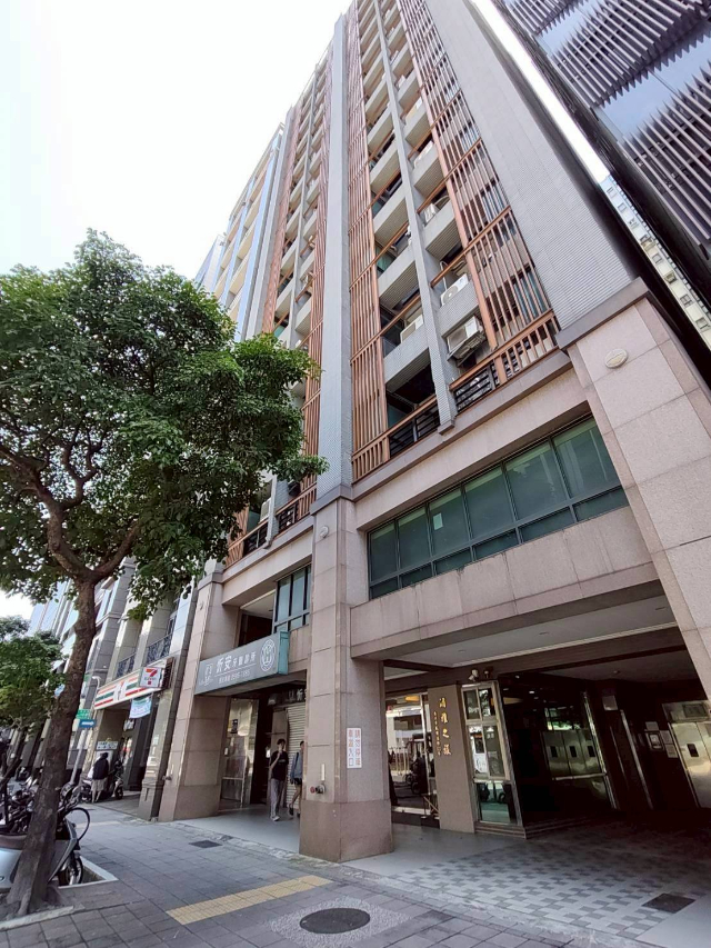 E118-捷運200米挑高3米6質感小宅,台北市大同區民權西路