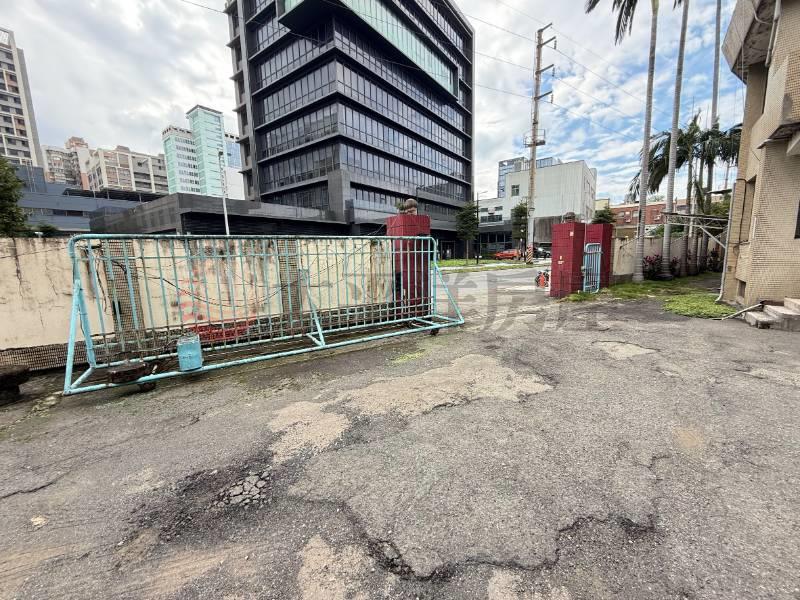 E014-土城工業園區角地乙工大廠,新北市土城區中山路