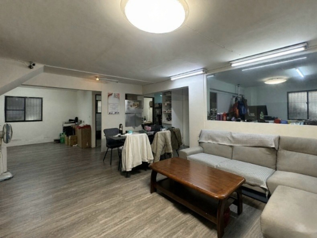 A99【新莊佳瑪商圈】|稀有樓中樓|邊間可住可辦,新北市新莊區中誠街