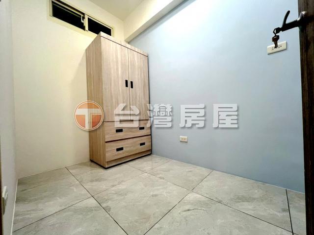 B25中正路華廈,新北市新莊區中正路