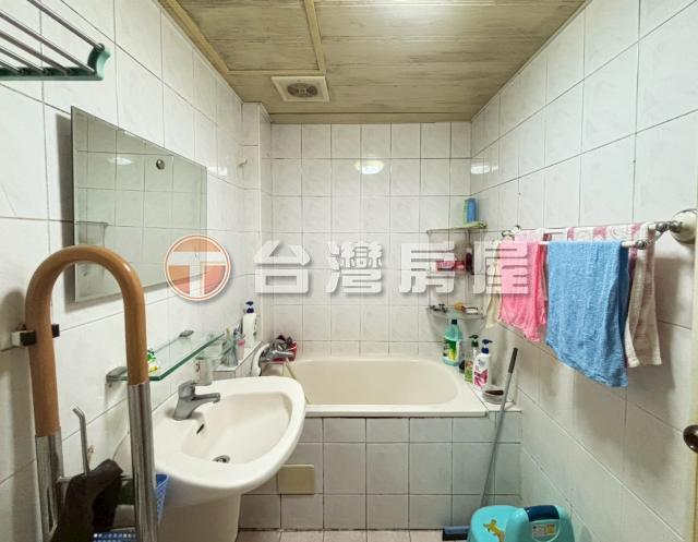 B139泰隆方正四房稀有釋出,新北市新莊區中原路