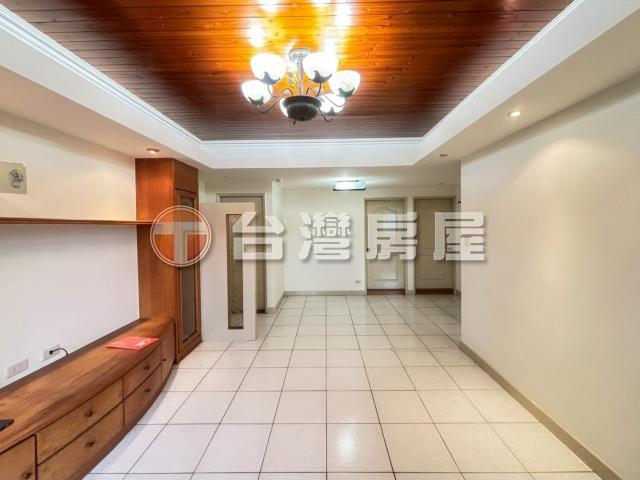B162中港金龍三房車,新北市新莊區中華路二段